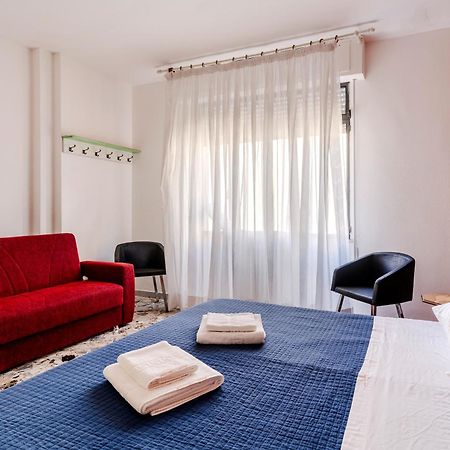 Casa Di Madre Antonia Otel Brindisi Dış mekan fotoğraf
