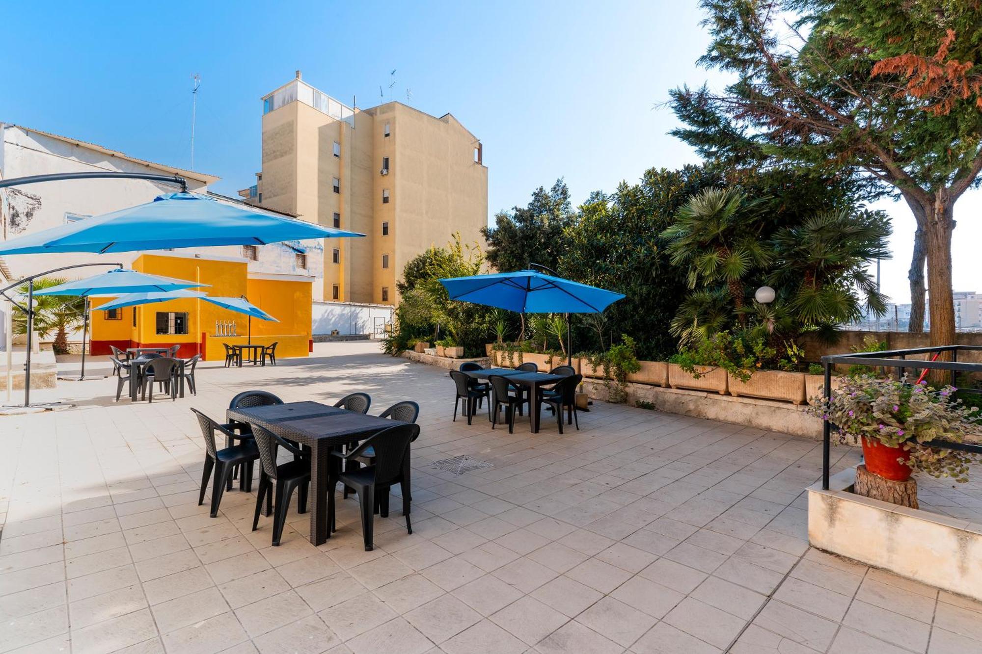 Casa Di Madre Antonia Otel Brindisi Dış mekan fotoğraf